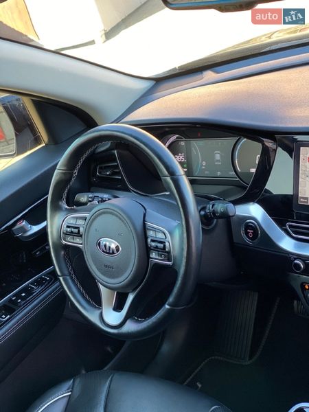 Позашляховик / Кросовер Kia Niro 2021 в Тернополі