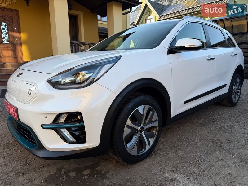 Внедорожник / Кроссовер Kia Niro 2021 в Львове
