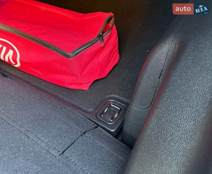 Внедорожник / Кроссовер Kia Niro 2021 в Львове