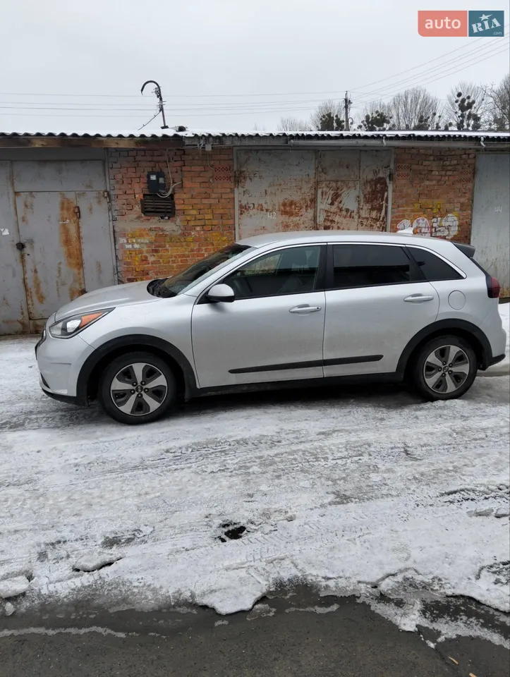2018 Kia Niro - мініатюра 22