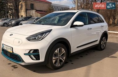 Внедорожник / Кроссовер Kia Niro 2020 в Киеве