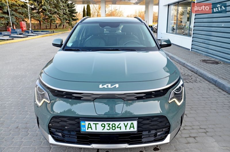 Позашляховик / Кросовер Kia Niro 2022 в Івано-Франківську