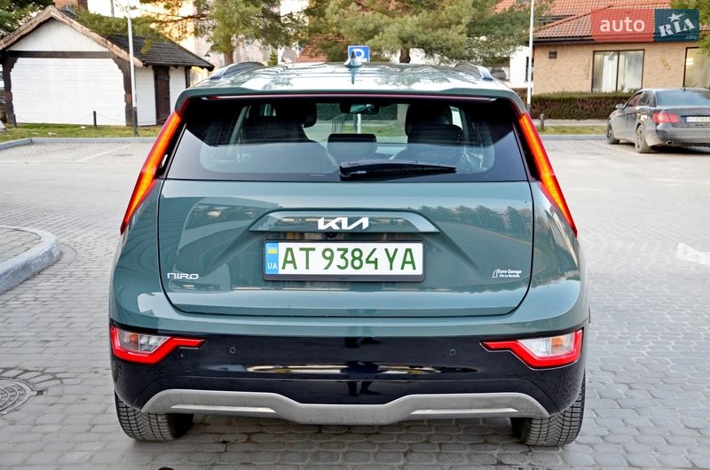 Позашляховик / Кросовер Kia Niro 2022 в Івано-Франківську
