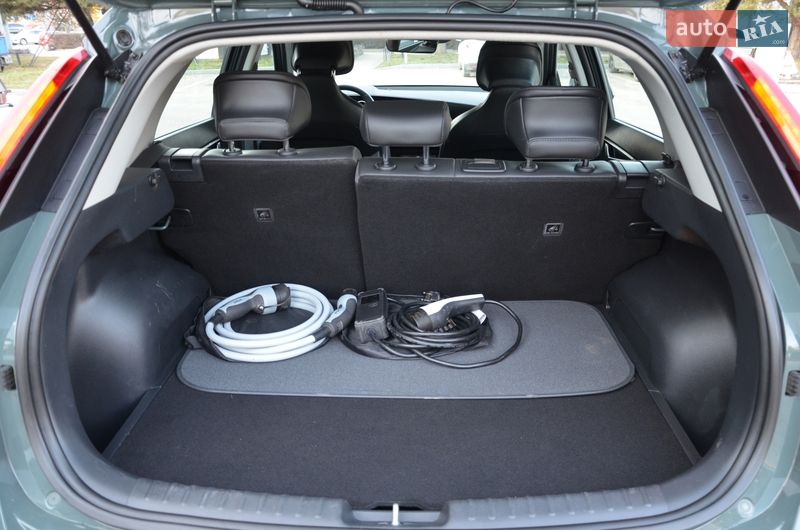 Позашляховик / Кросовер Kia Niro 2022 в Івано-Франківську