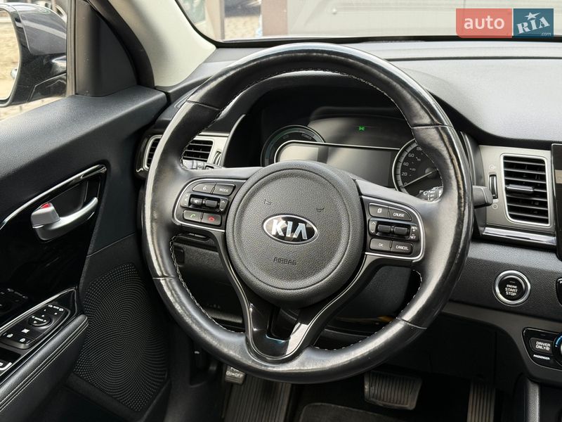 Внедорожник / Кроссовер Kia Niro 2019 в Львове