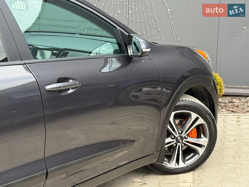 Внедорожник / Кроссовер Kia Niro 2019 в Львове
