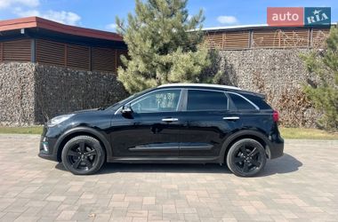 Внедорожник / Кроссовер Kia Niro 2018 в Ивано-Франковске