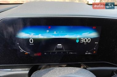 Позашляховик / Кросовер Kia Niro 2023 в Києві