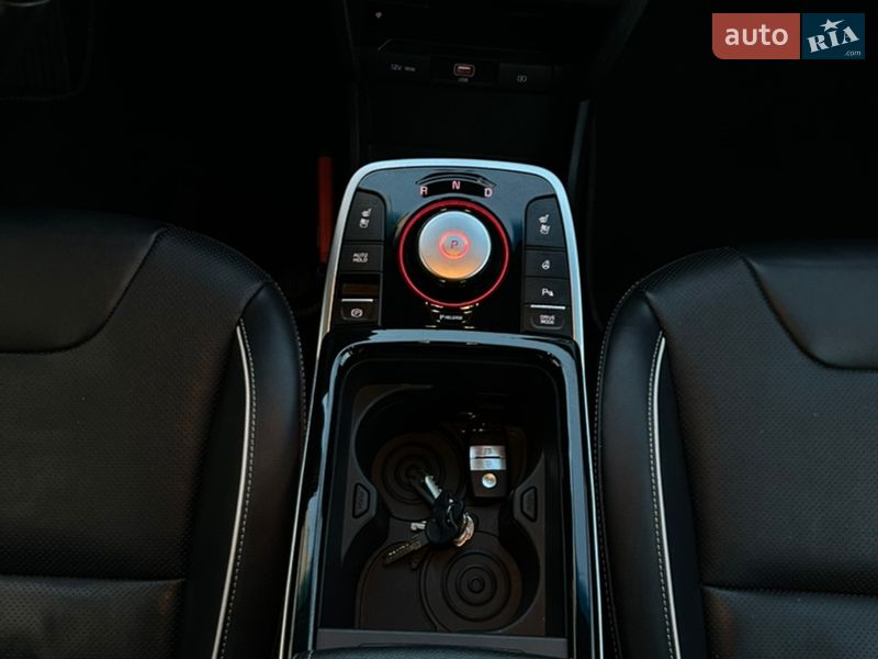 Позашляховик / Кросовер Kia Niro 2020 в Тернополі