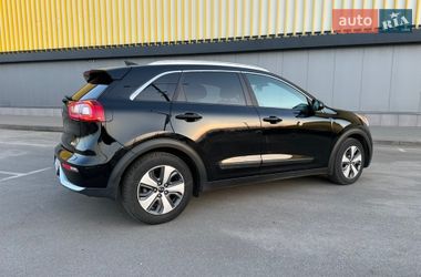 Внедорожник / Кроссовер Kia Niro 2018 в Киеве