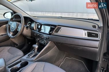 Внедорожник / Кроссовер Kia Niro 2018 в Киеве