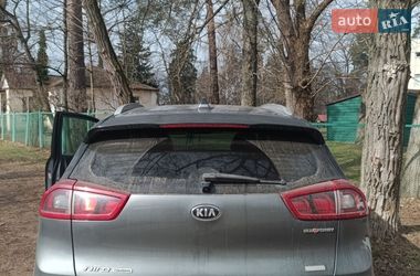 Позашляховик / Кросовер Kia Niro 2017 в Києві