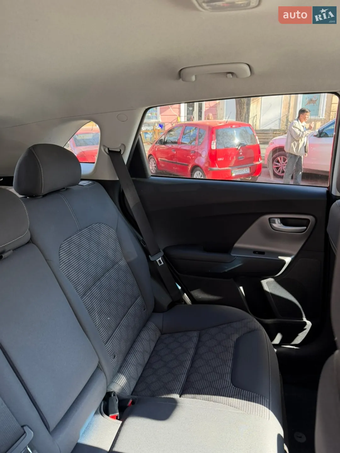 2018 Kia Niro - мініатюра 23