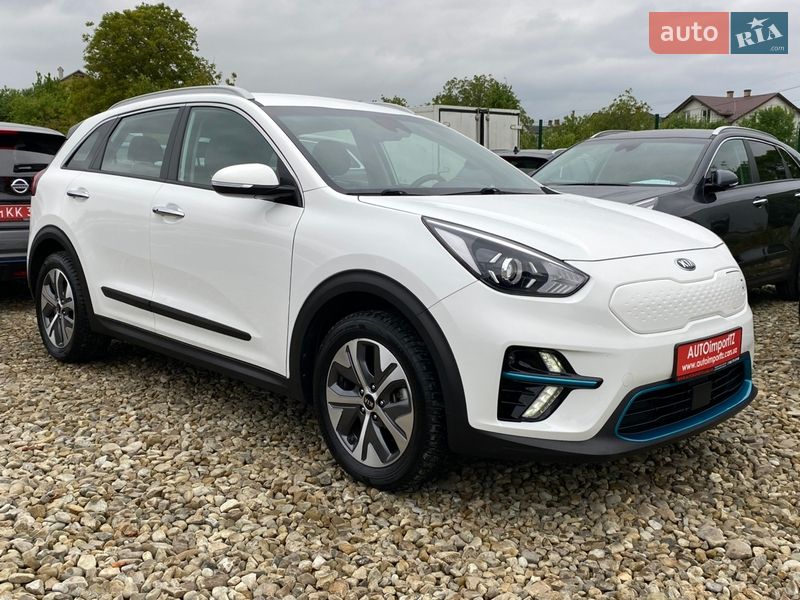 Внедорожник / Кроссовер Kia Niro 2020 в Львове