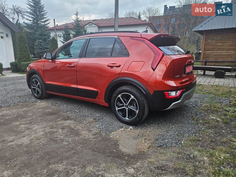 Внедорожник / Кроссовер Kia Niro 2023 в Львове