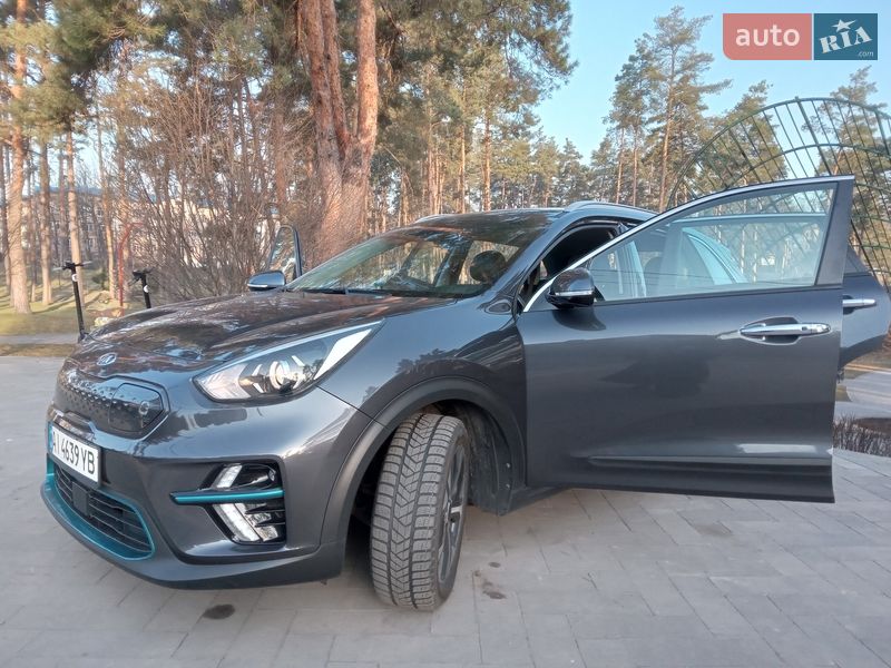 Позашляховик / Кросовер Kia Niro 2020 в Ірпені фото 14 Позашляховик / Кросовер Kia Niro 2020 в Ірпені