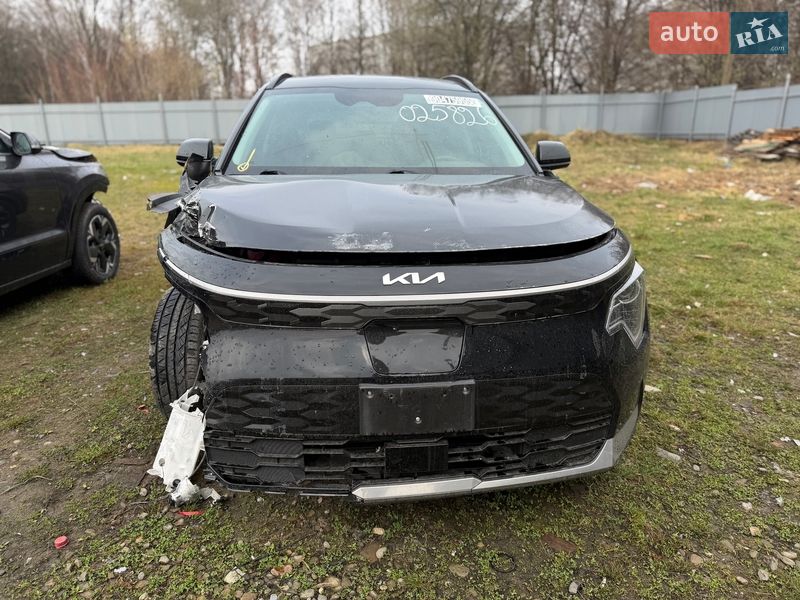 Внедорожник / Кроссовер Kia Niro 2023 в Трускавце фото Внедорожник / Кроссовер Kia Niro 2023 в Трускавце