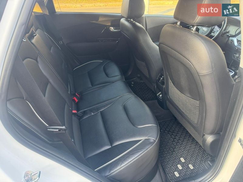 Внедорожник / Кроссовер Kia Niro 2020 в Луцке