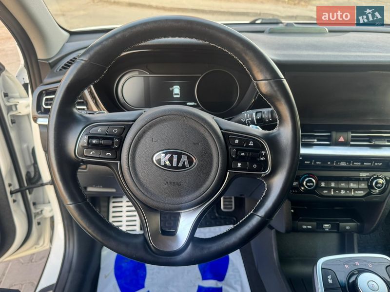 Внедорожник / Кроссовер Kia Niro 2020 в Луцке