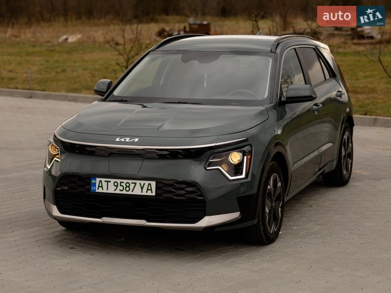 Внедорожник / Кроссовер Kia Niro 2023 в Ивано-Франковске
