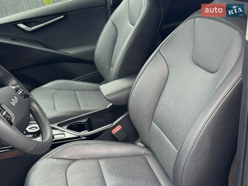 Внедорожник / Кроссовер Kia Niro 2023 в Долине