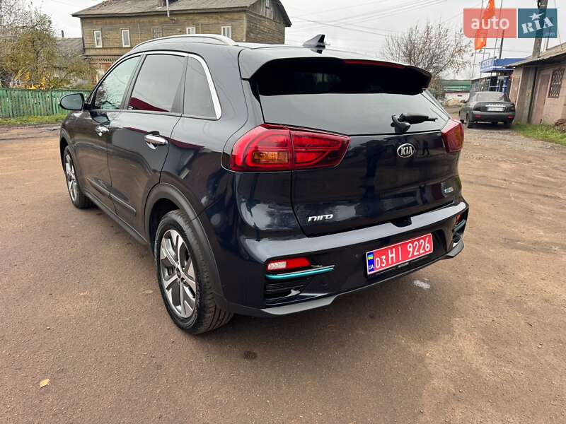 Внедорожник / Кроссовер Kia Niro 2020 в Бахмаче