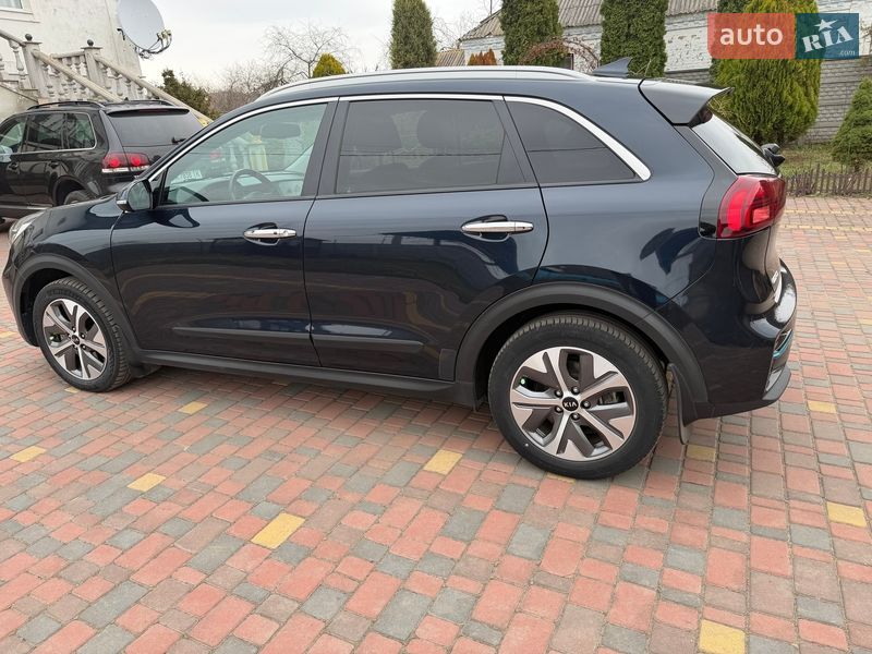 Внедорожник / Кроссовер Kia Niro 2020 в Звенигородке фото 14 Внедорожник / Кроссовер Kia Niro 2020 в Звенигородке