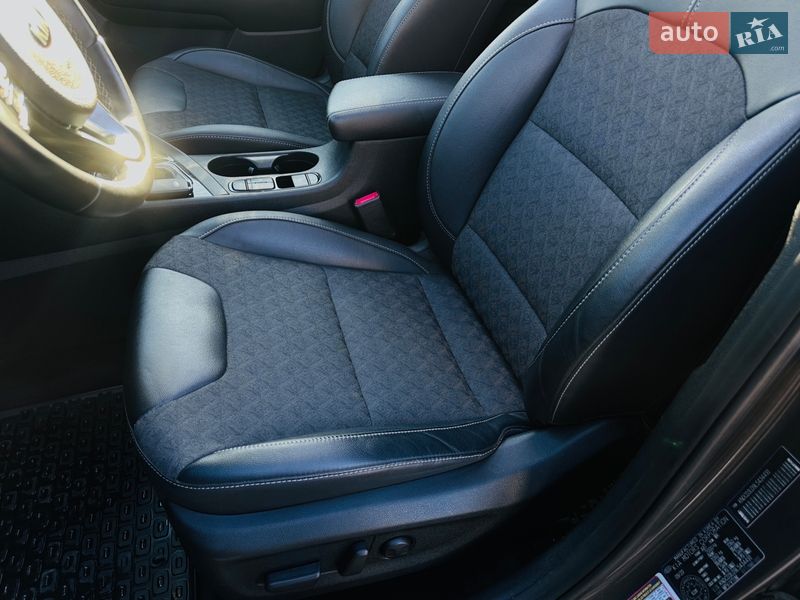 Внедорожник / Кроссовер Kia Niro 2021 в Полтаве