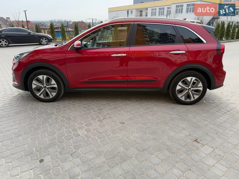 Позашляховик / Кросовер Kia Niro 2020 в Вінниці