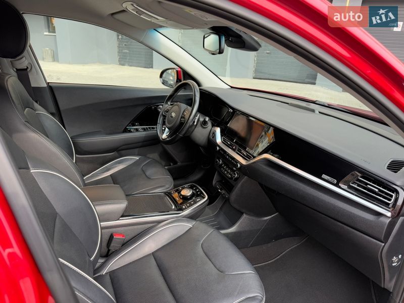 Позашляховик / Кросовер Kia Niro 2020 в Вінниці