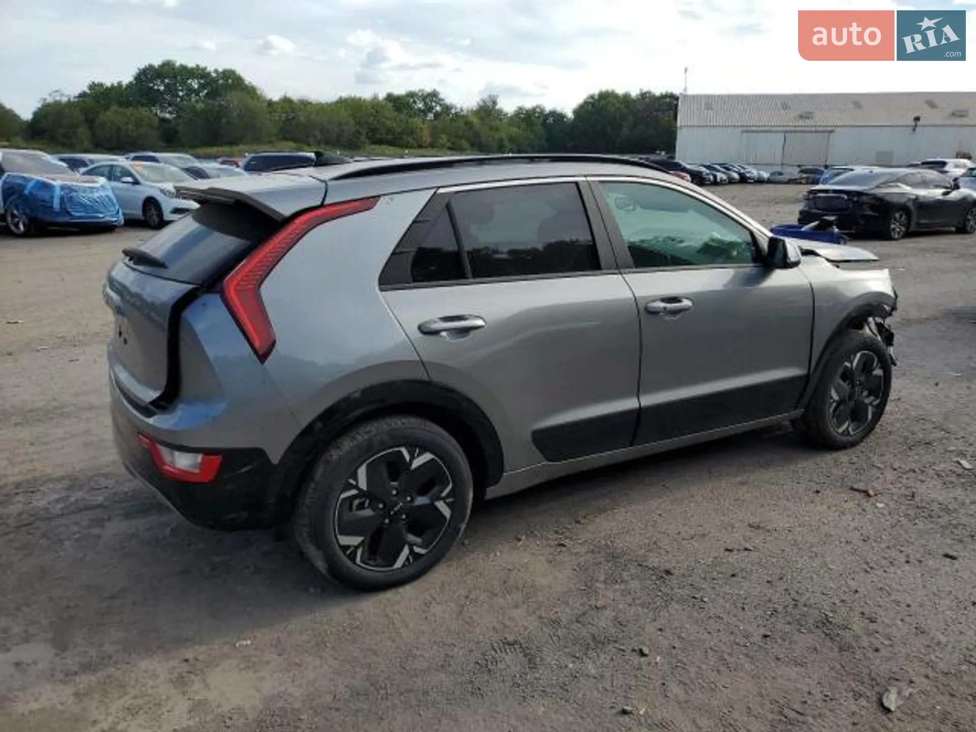 2024 Kia Niro - фото 1