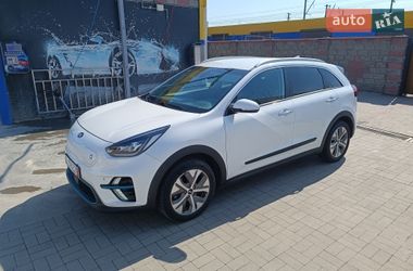 Позашляховик / Кросовер Kia Niro 2020 в Луцьку