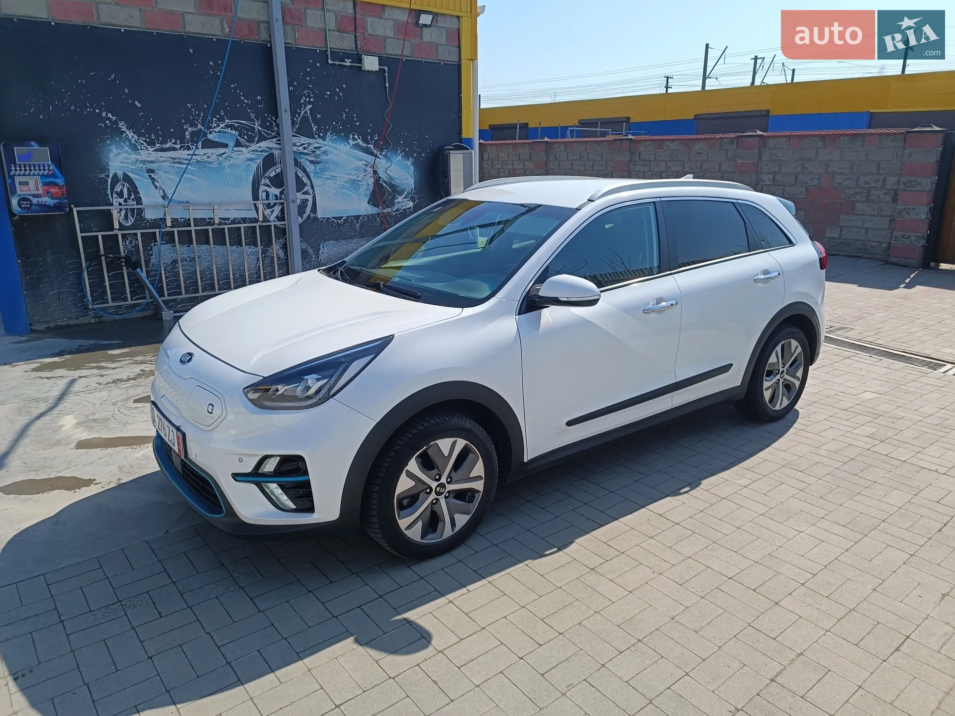 2020 Kia Niro - фото 1