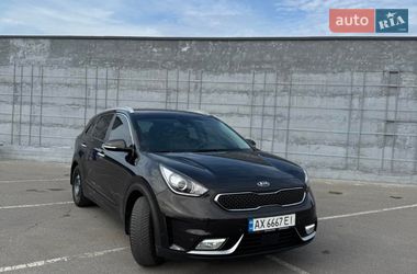 Позашляховик / Кросовер Kia Niro 2017 в Полтаві