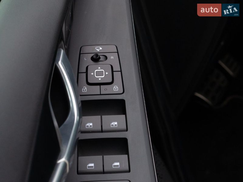 Позашляховик / Кросовер Kia Niro 2023 в Дрогобичі фото 16 Позашляховик / Кросовер Kia Niro 2023 в Дрогобичі