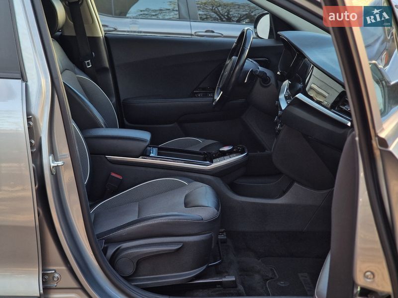 Позашляховик / Кросовер Kia Niro 2021 в Одесі