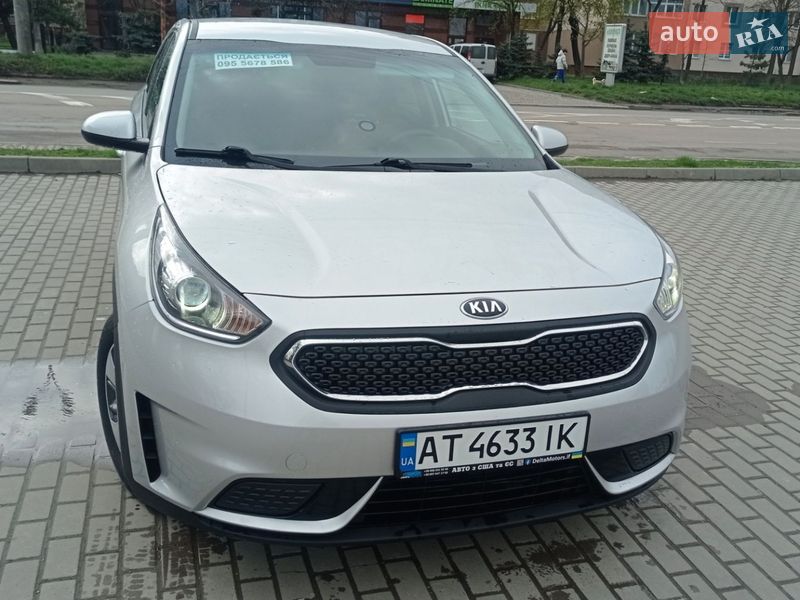 Внедорожник / Кроссовер Kia Niro 2017 в Ивано-Франковске