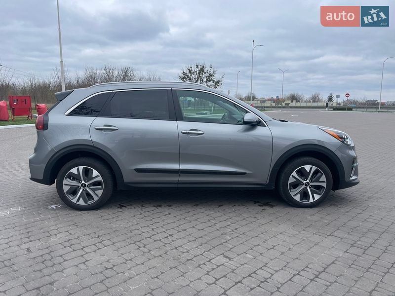 Позашляховик / Кросовер Kia Niro 2022 в Рівному