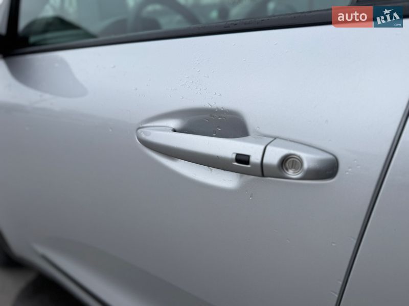 Позашляховик / Кросовер Kia Niro 2017 в Одесі