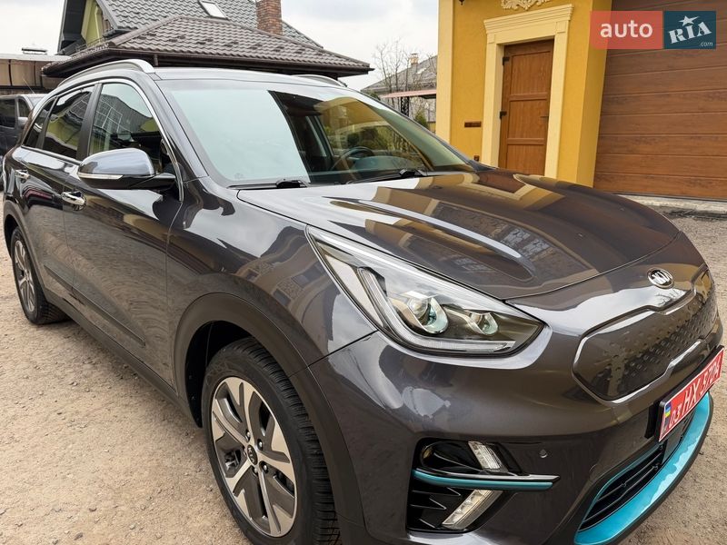 Позашляховик / Кросовер Kia Niro 2021 в Львові фото 13 Позашляховик / Кросовер Kia Niro 2021 в Львові