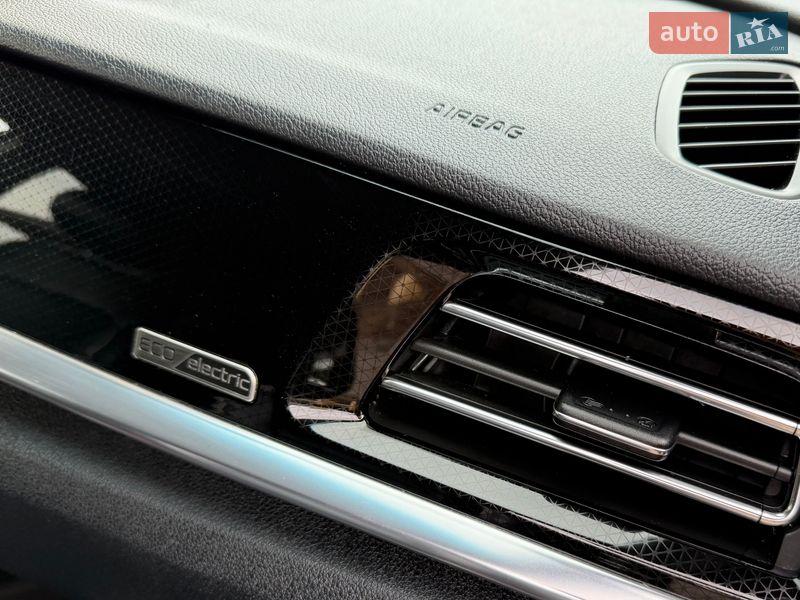 Позашляховик / Кросовер Kia Niro 2021 в Львові фото 129 Позашляховик / Кросовер Kia Niro 2021 в Львові