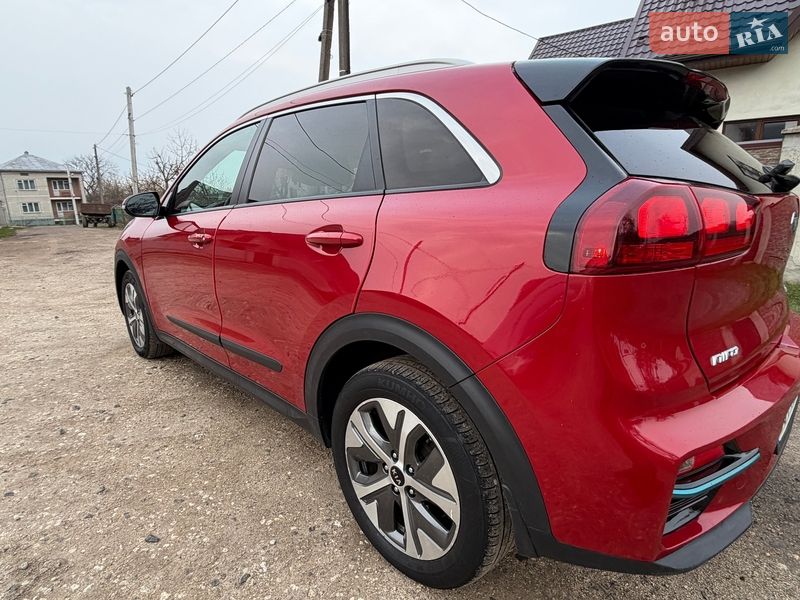Внедорожник / Кроссовер Kia Niro 2020 в Львове фото 25 Внедорожник / Кроссовер Kia Niro 2020 в Львове