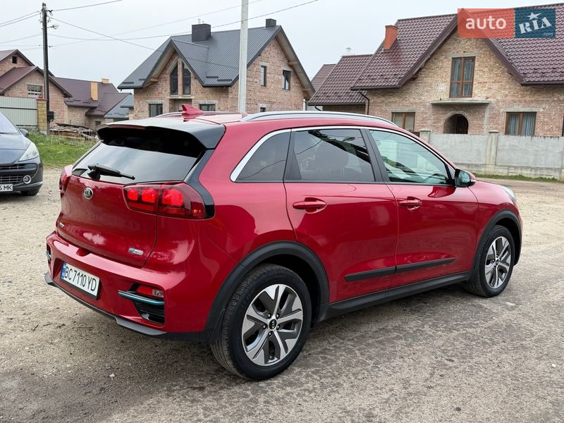 Внедорожник / Кроссовер Kia Niro 2020 в Львове фото 30 Внедорожник / Кроссовер Kia Niro 2020 в Львове