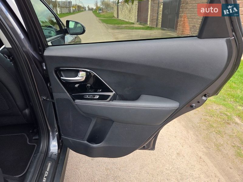 Позашляховик / Кросовер Kia Niro 2020 в Дубні фото 18 Позашляховик / Кросовер Kia Niro 2020 в Дубні