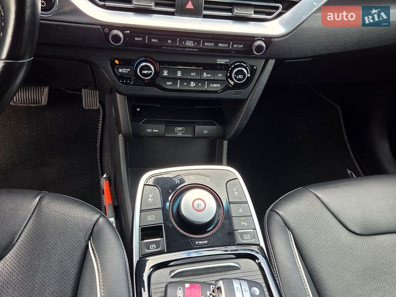 Позашляховик / Кросовер Kia Niro 2020 в Дубні фото 16 Позашляховик / Кросовер Kia Niro 2020 в Дубні