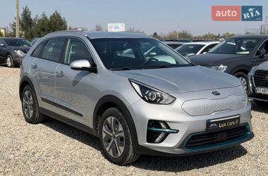 Внедорожник / Кроссовер Kia Niro 2020 в Ивано-Франковске