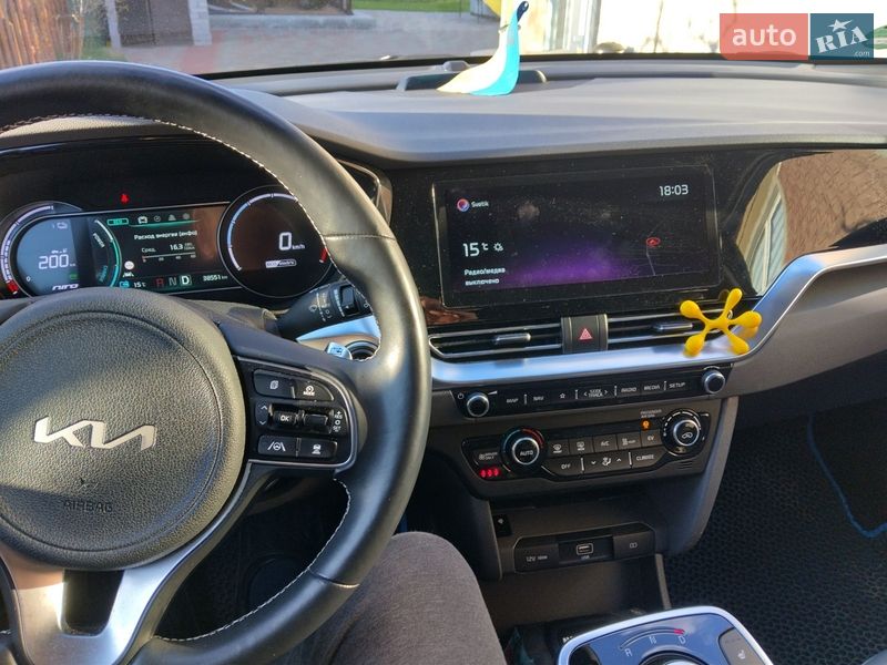 Внедорожник / Кроссовер Kia Niro 2022 в Миргороде