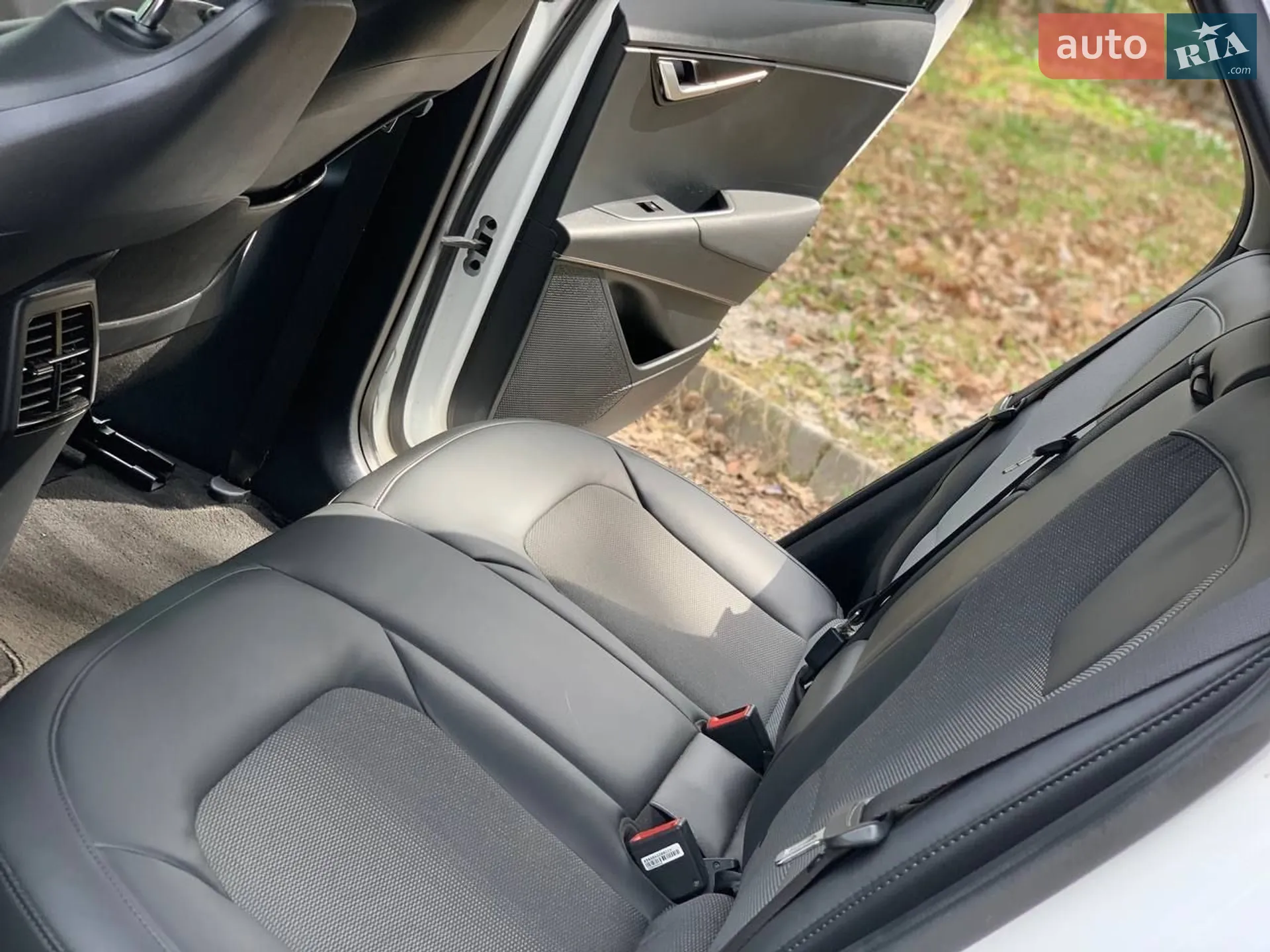 2022 Kia Niro - мініатюра 14