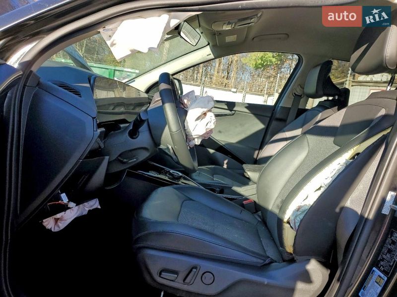 Позашляховик / Кросовер Kia Niro 2023 в Львові