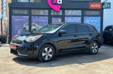 Позашляховик / Кросовер Kia Niro 2017 в Вінниці